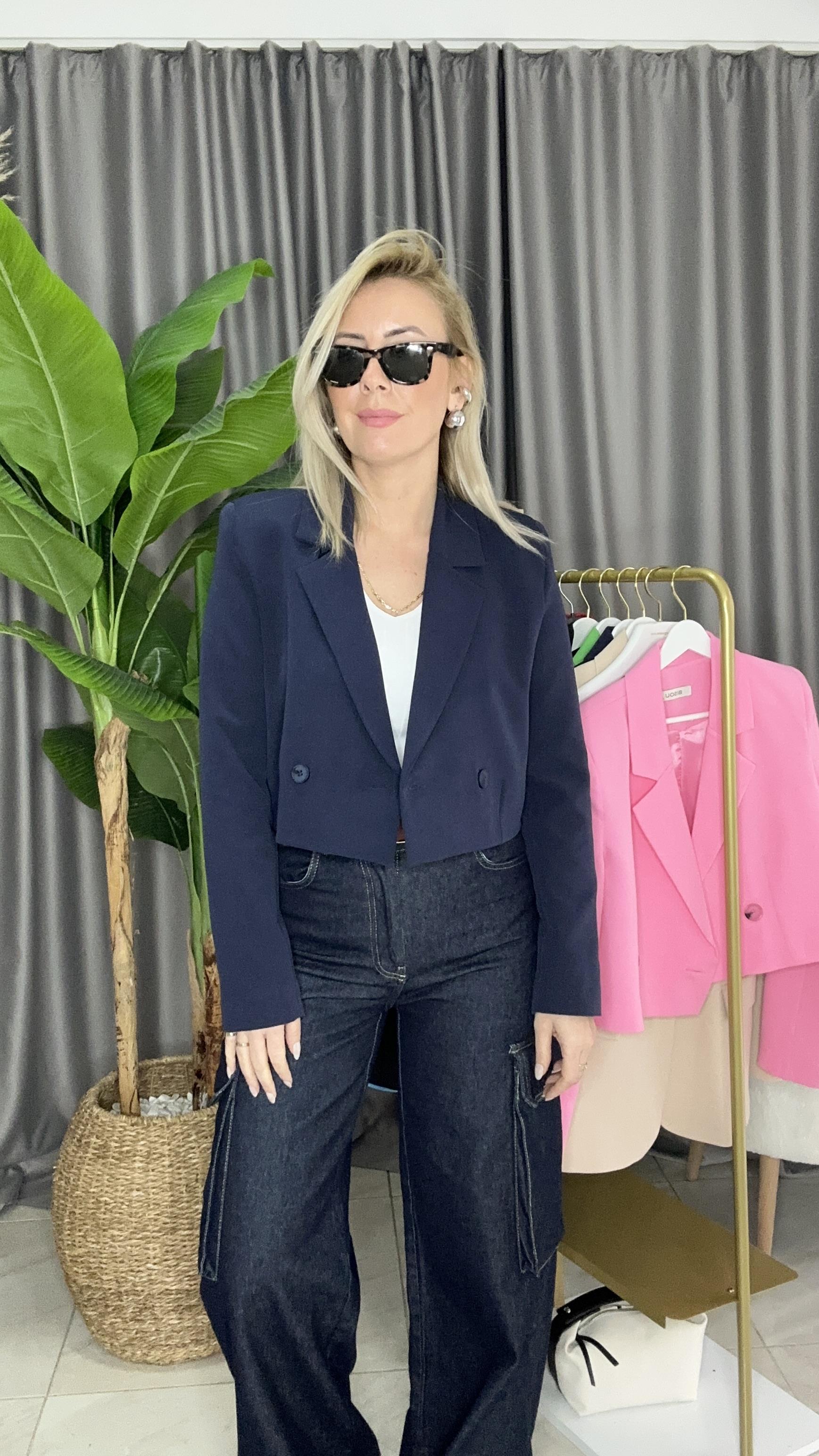 PREMİUM SERİ, KRUVAZE MODEL, TEK DÜĞMELİ LACİVERT CEKET