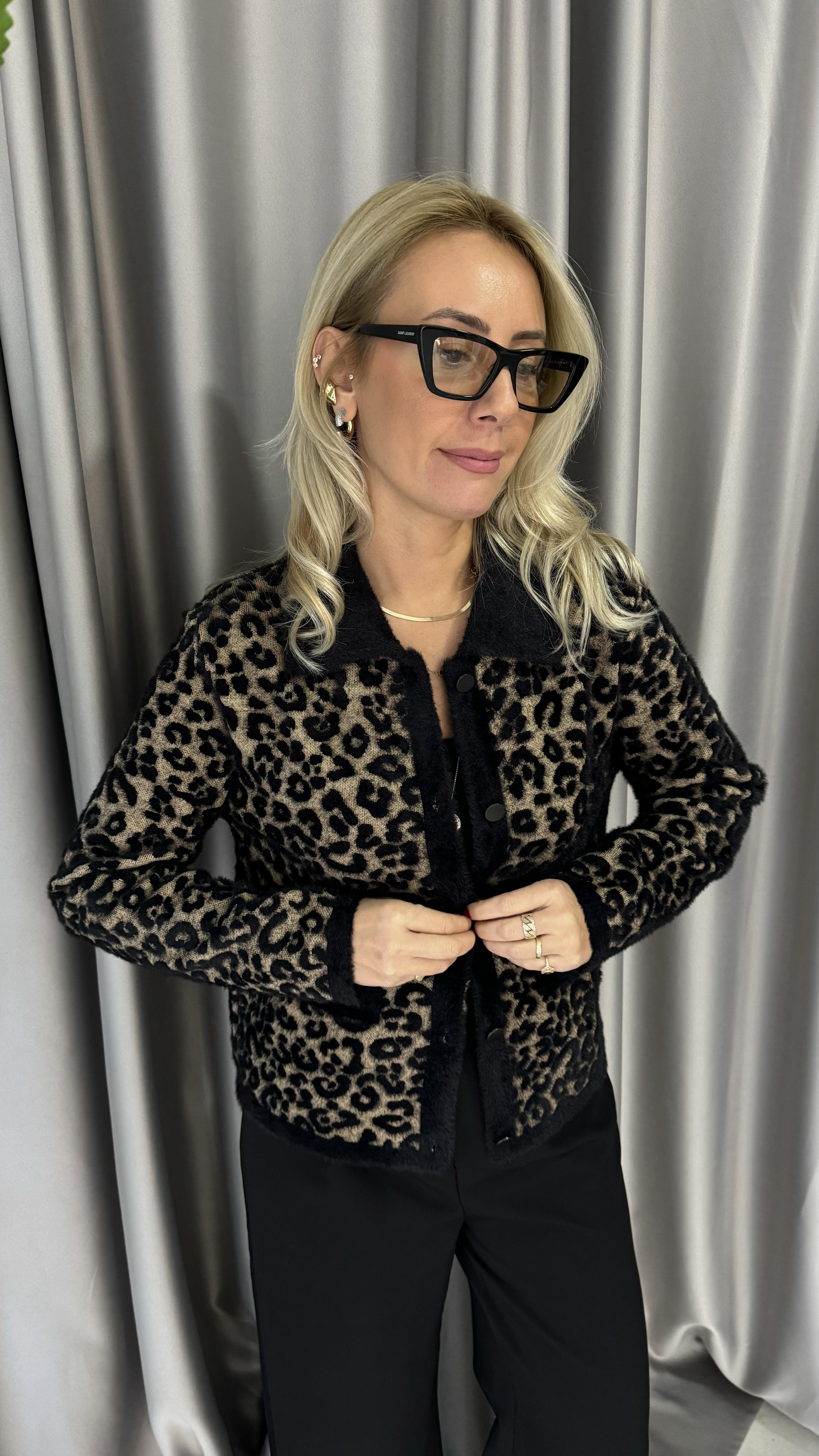 Premium Seri Leopar Desen Yumuşacık Triko Ceket