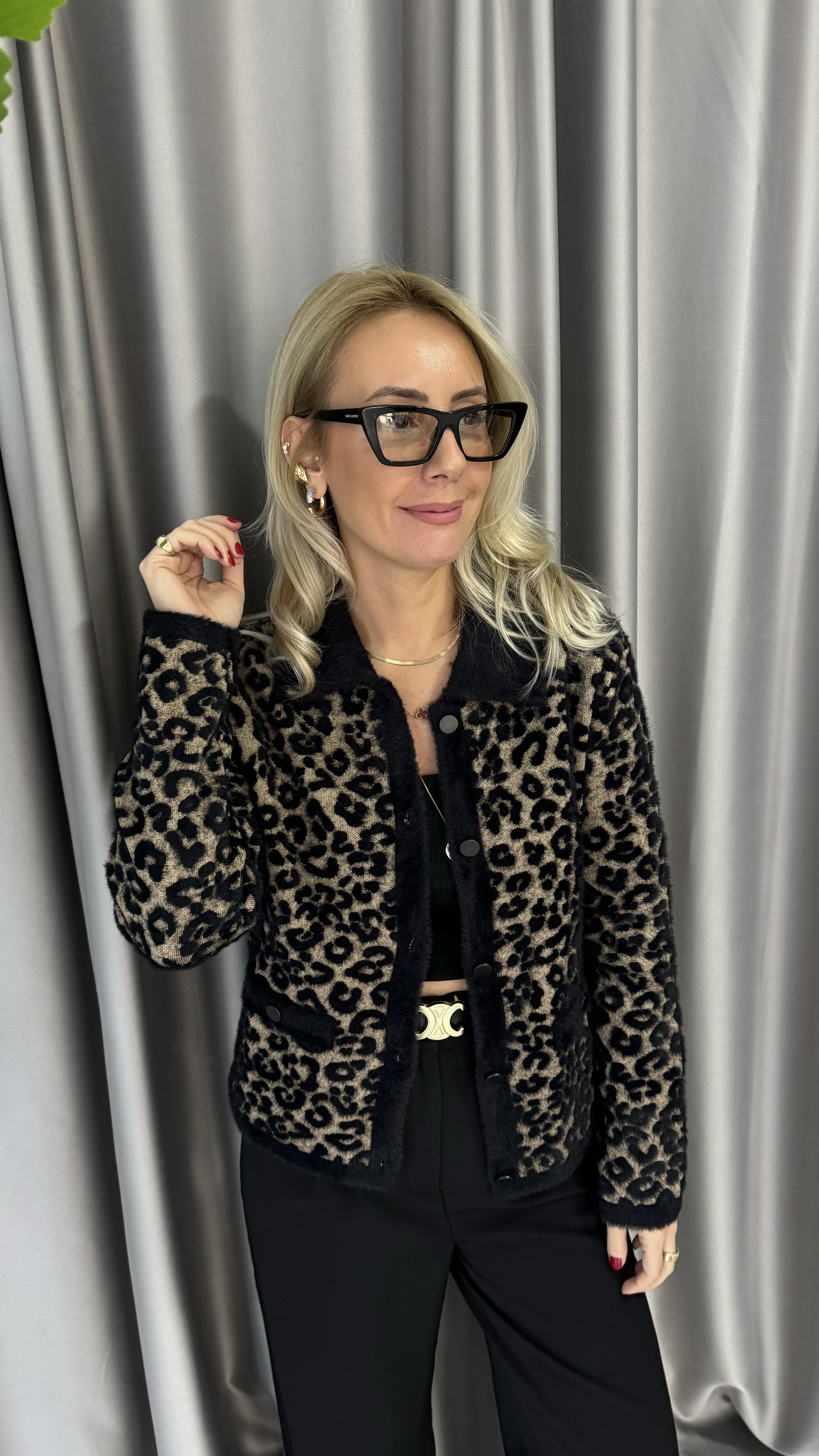 Premium Seri Leopar Desen Yumuşacık Triko Ceket