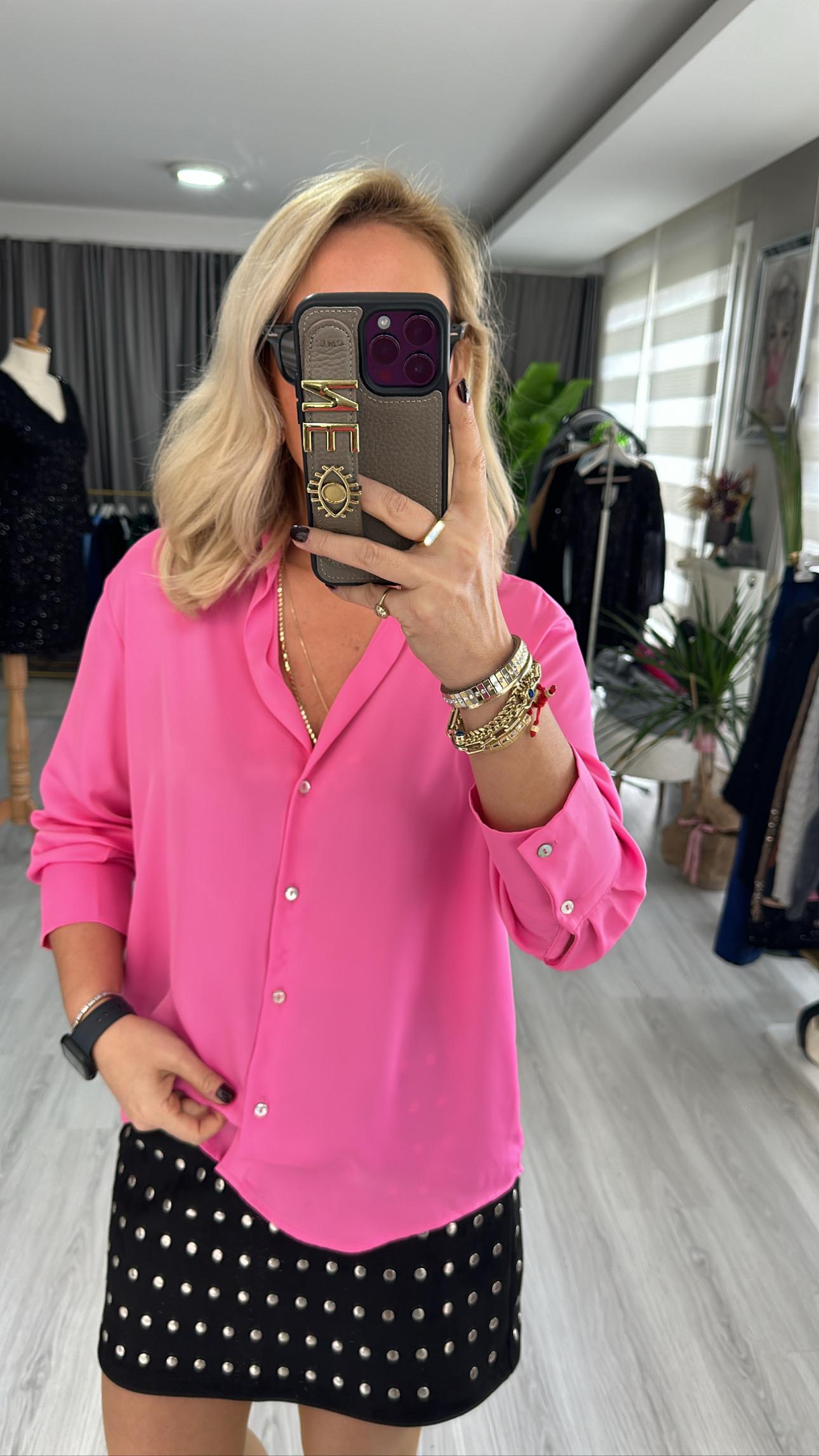 SEDEF DÜĞMELİ PEMBE SATEN GÖMLEK