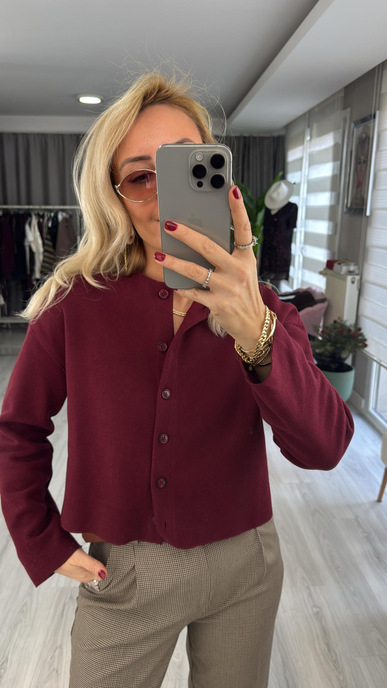 Önden Düğmeli Basic Bordo Triko Hırka