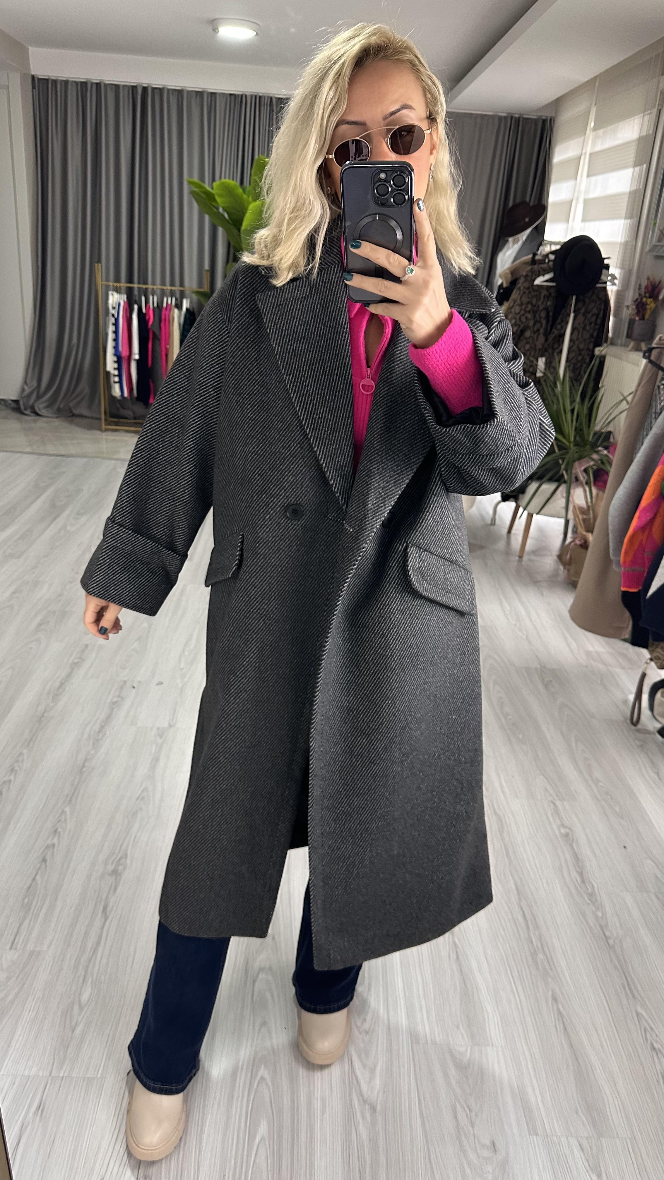 SİYAH BALIK SIRTI DESENLİ KABAN