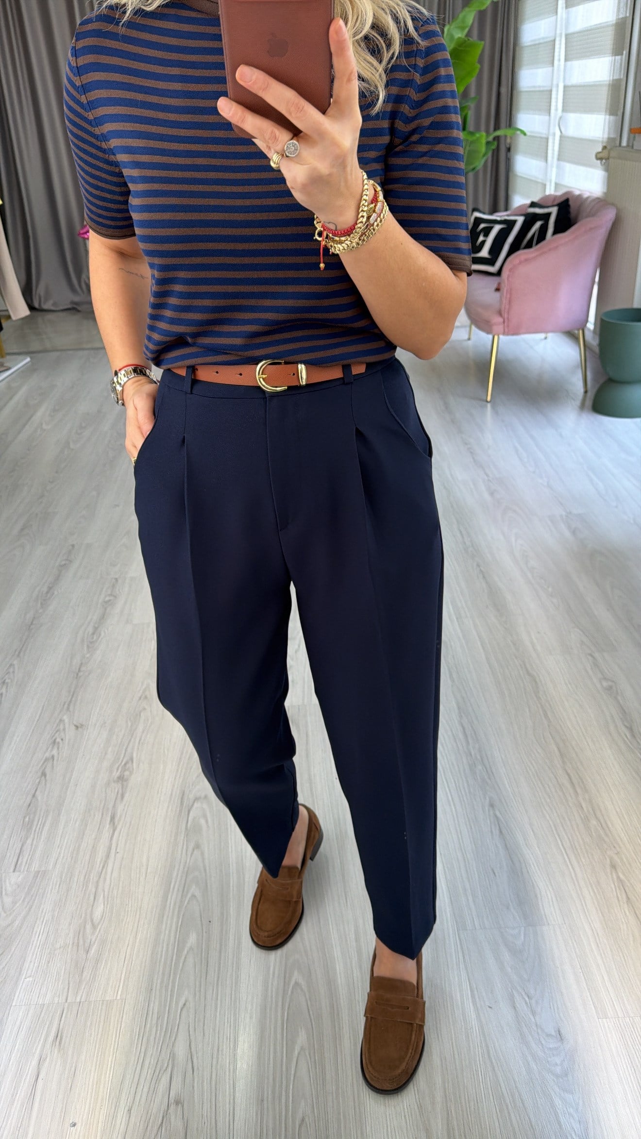 Taba Kemerli Likralı Lacivert Krep Pantolon