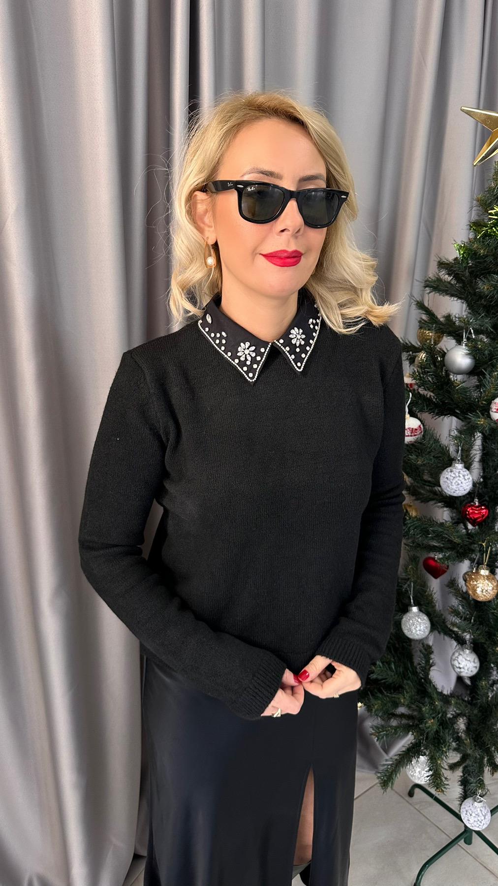 TAŞLI GÖMLEK YAKA SİYAH TRİKO