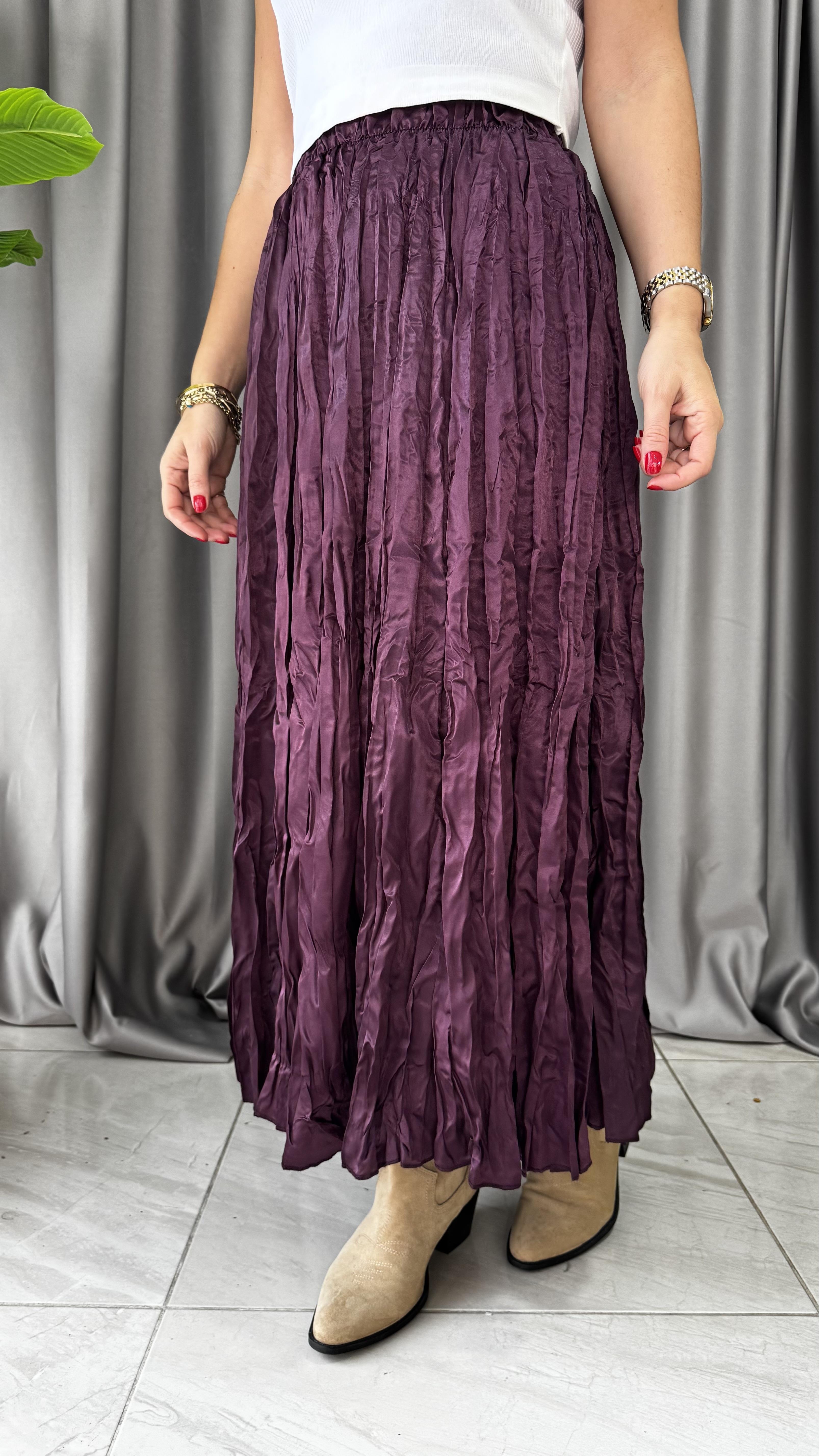 Tok Dokuda Buruş Kumaş Saten Mürdüm Etek