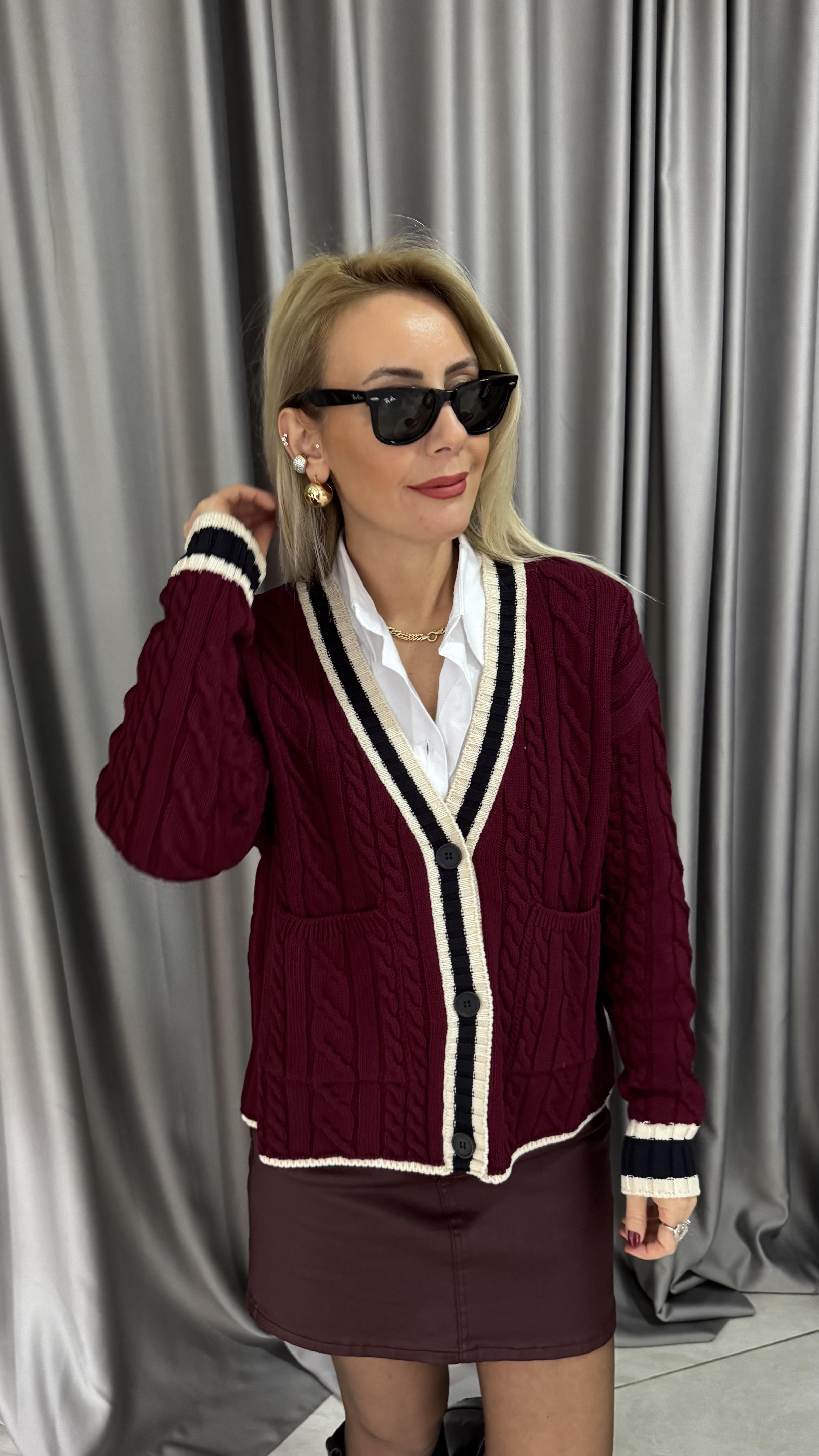 V Yaka Ekru Biyeli Bordo Triko Hırka