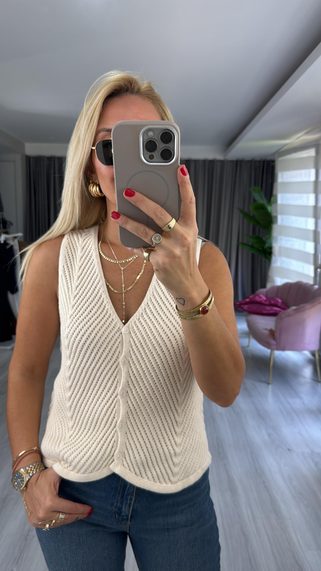 V Yaka Selanik Örgü Ekru Yelek