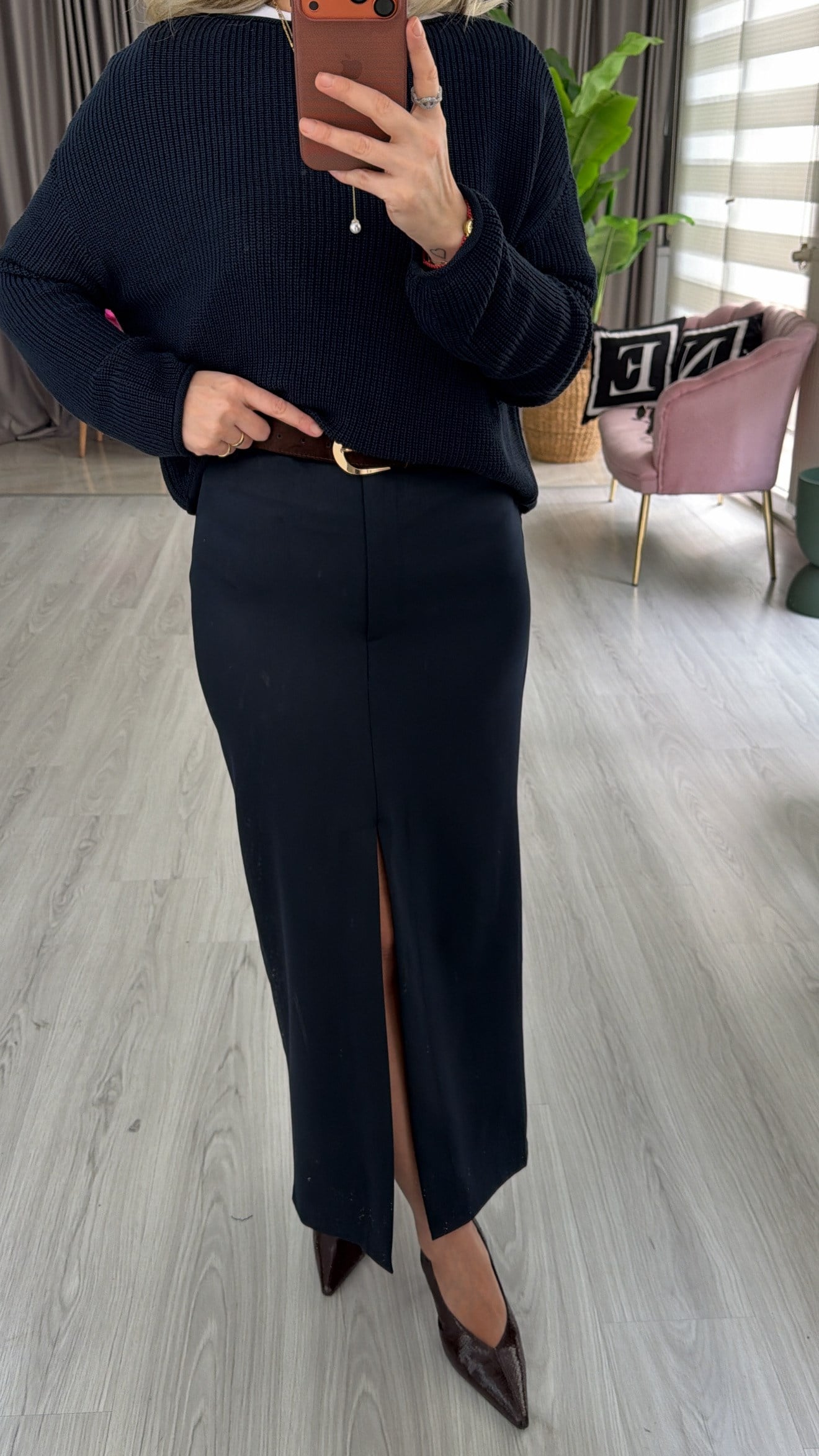 Yırtmaçlı Lacivert Midi Kalem Etek