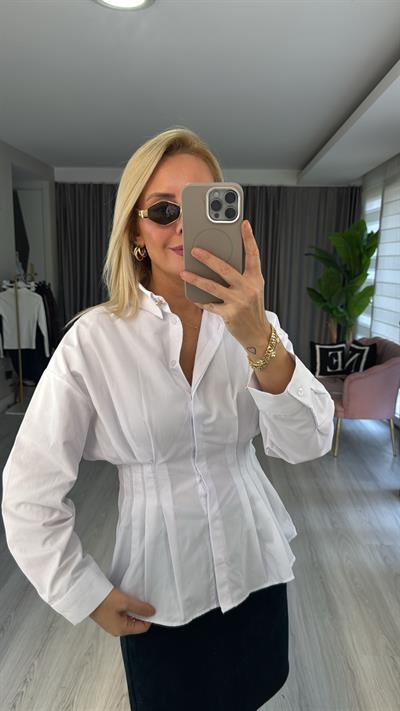 %100 Pamuk Belden Oturmalı Beyaz Tasarım Gömlek