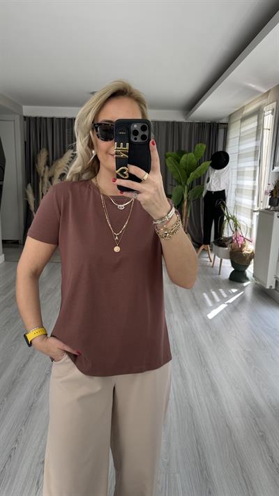 %100 PAMUKLU ARKASI UZUN KAHVE TİŞÖRT