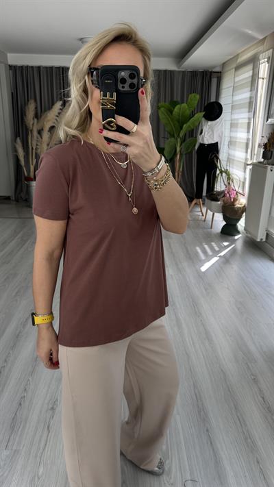 %100 PAMUKLU ARKASI UZUN KAHVE TİŞÖRT