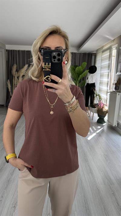 %100 PAMUKLU ARKASI UZUN KAHVE TİŞÖRT