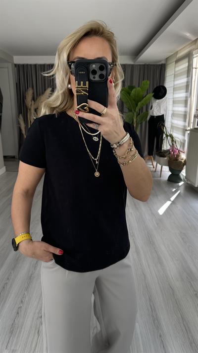 %100 PAMUKLU ARKASI UZUN SİYAH TİŞÖRT