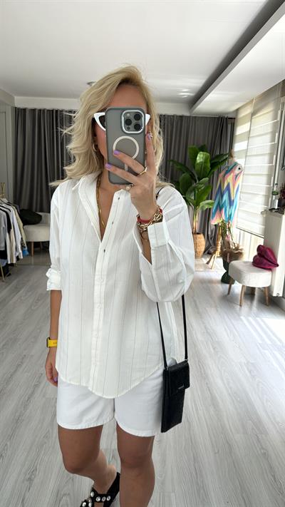 %100 PAMUKLU KETEN DOKULU DİKEY ÇİZGİ DETAYLI KIRIK BEYAZ GÖMLEK