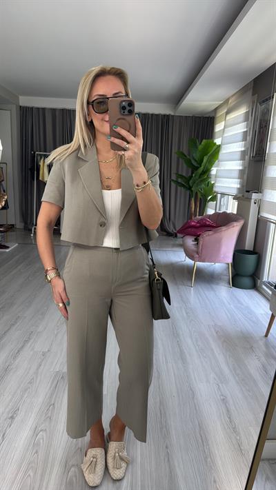 %100 Pamuklu Kısa Kol Ceketli Haki Takım