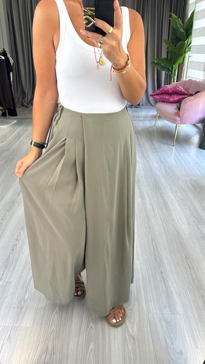 Arka Beli Lastikli Haki Tencel Tiril Pantolon