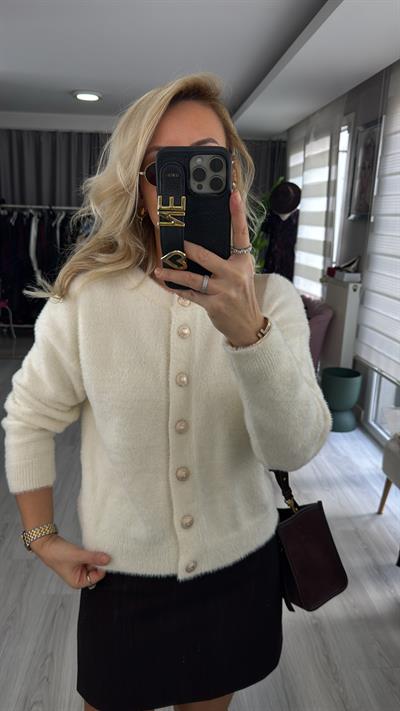 Arma Düğmeli Ekru Angora Triko Hırka