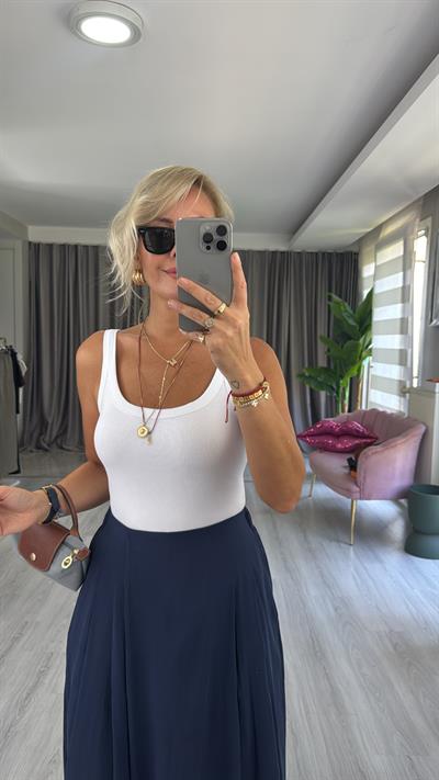 Askılı Beyaz Bodysuit