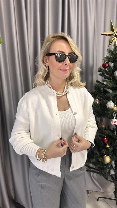 ASKILI BLUZLU, BALON KOL EKRU TRİKO TAKIM