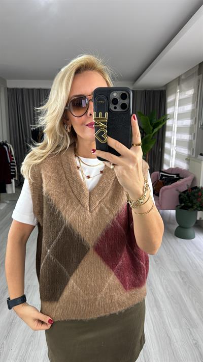 Baklava Desen V Yaka Bej Süveter