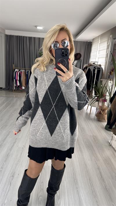 BAKLAVA DESENLİ GRİ KAZAK