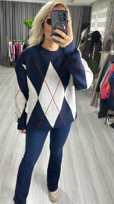 BAKLAVA DESENLİ LACİVERT  EKRU KAZAK