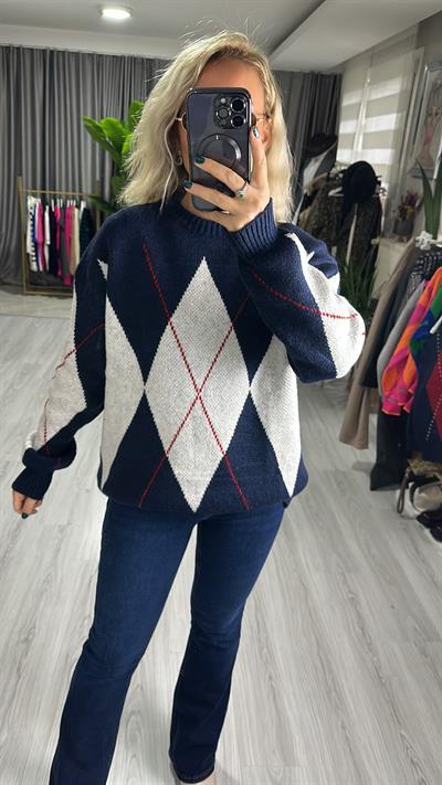 BAKLAVA DESENLİ LACİVERT  EKRU KAZAK