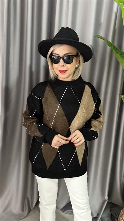 BAKLAVA DESENLİ SİYAH KAZAK