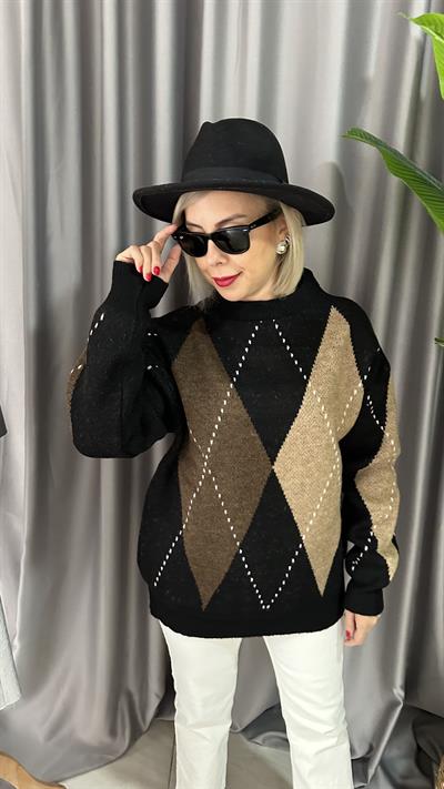 BAKLAVA DESENLİ SİYAH KAZAK