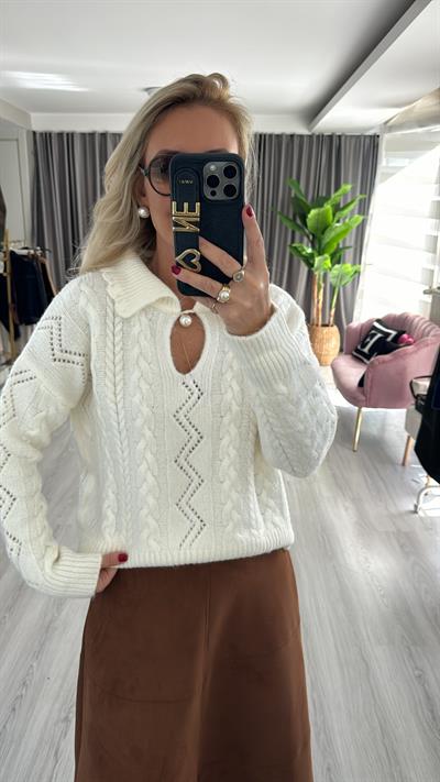 Bebe Yaka İnci Düğmeli Örgü Model Ekru Triko