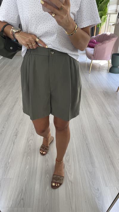 Bel Arkası Lastikli Haki Tencel Şort