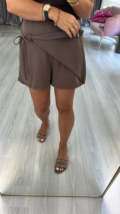 Bel Arkası Lastikli Modal Kahverengi Şort Etek