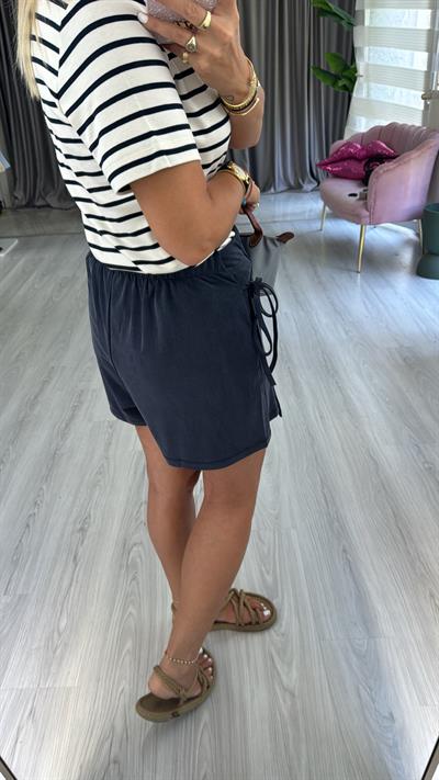 Bel Arkası Lastikli Modal Lacivert Şort Etek