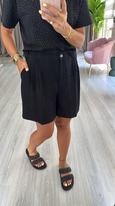 Bel Arkası Lastikli Siyah Tencel Şort