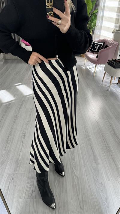 Beli Lastikli Siyah Beyaz Saten Etek