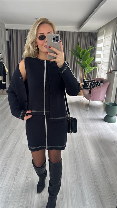 Beyaz Biyeli Lacivert Üçlü Triko Takım