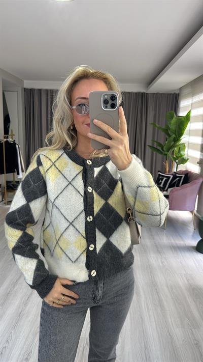 Bisiklet Yaka Gri Sarı Baklava Desen Triko Hırka