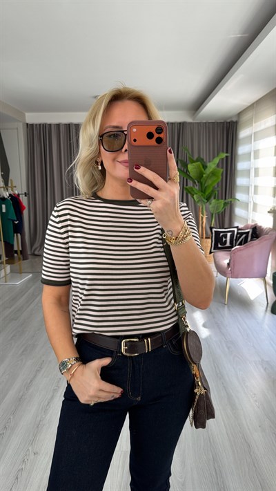 Bisiklet Yaka Haki Bej Çizgili İpek Doku Yarım Kol Triko