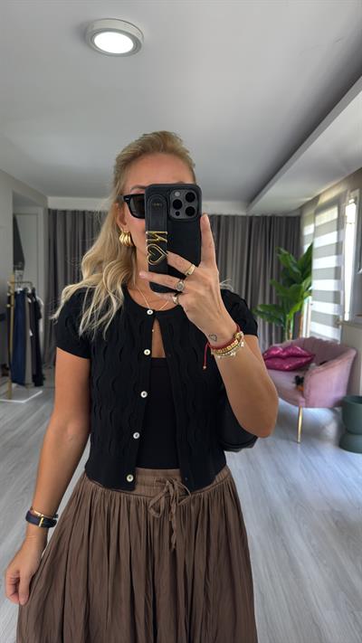 Bisiklet Yaka İnce Dokulu Kısa Kol Siyah Triko