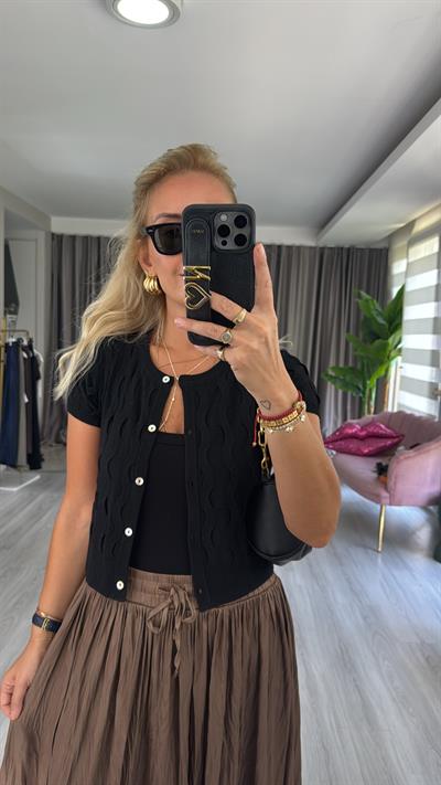 Bisiklet Yaka İnce Dokulu Kısa Kol Siyah Triko