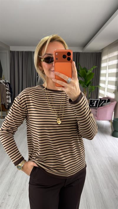 Bisiklet Yaka Kahverengi Camel Çizgili İpek Doku Triko