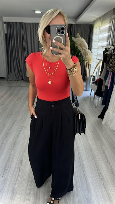 Bisiklet Yaka Kırmızı Bodysuit