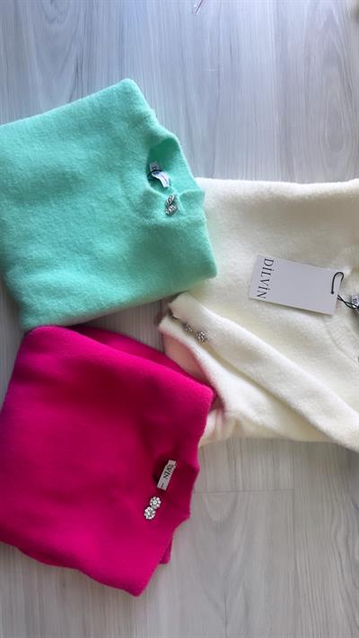 BİSİKLET YAKA KISA KOL DÜĞME DETAYLI PEMBE KAZAK