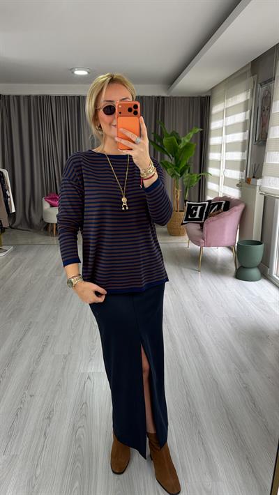 Bisiklet Yaka Lacivert Kahverengi Çizgili İpek Doku Triko