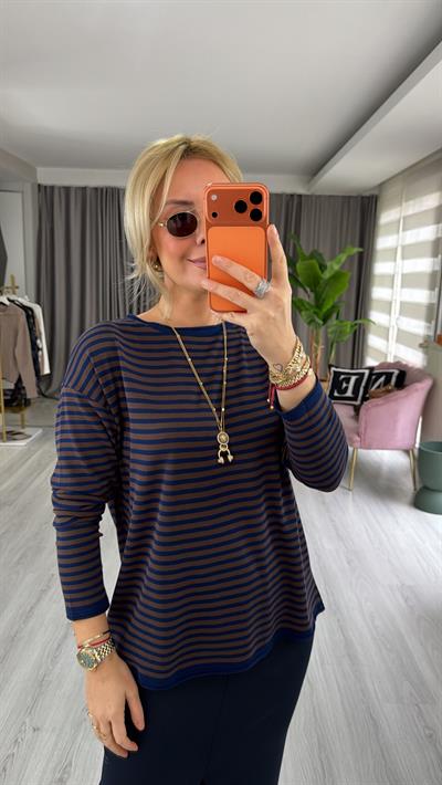 Bisiklet Yaka Lacivert Kahverengi Çizgili İpek Doku Triko