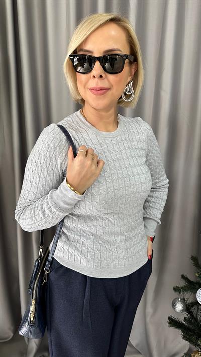 BİSİKLET YAKA SAÇ ÖRGÜLÜ GRİ KAZAK