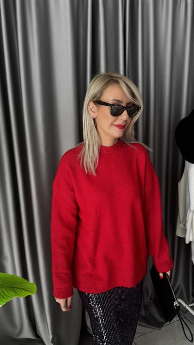 Bisiklet Yaka Yumuşacık Dokulu Kırmızı Triko