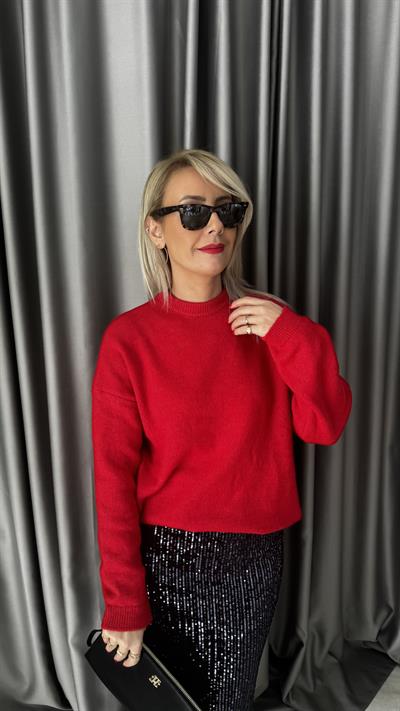 Bisiklet Yaka Yumuşacık Dokulu Kırmızı Triko