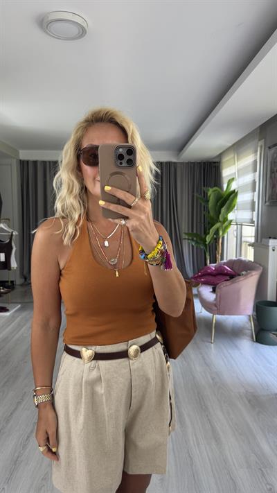 Boyundan Askılı Açık Kiremit Dilvin Bluz