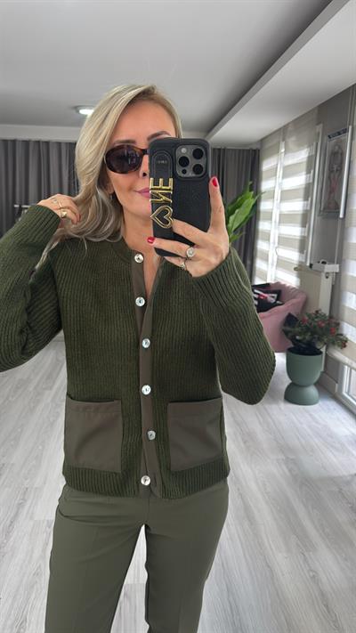 Cep Detaylı Haki Triko Hırka